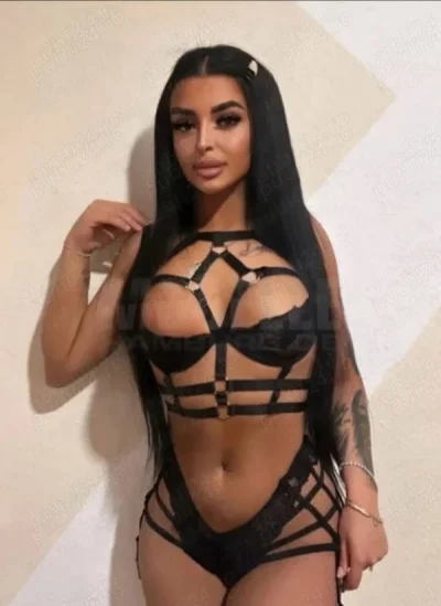 Sex cu una inalta : Futai in caruta