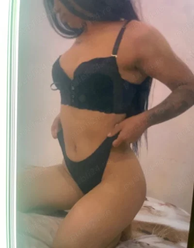 Sex în pod : Futai cu pula groasa