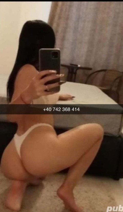 Sex la bucatarie : Futai gay la mare