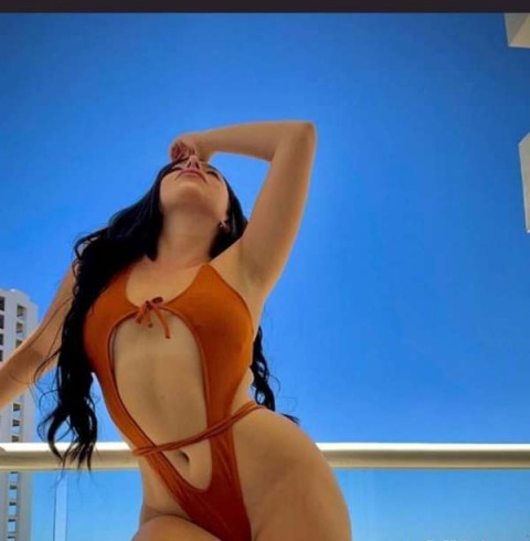 sex mature in padure